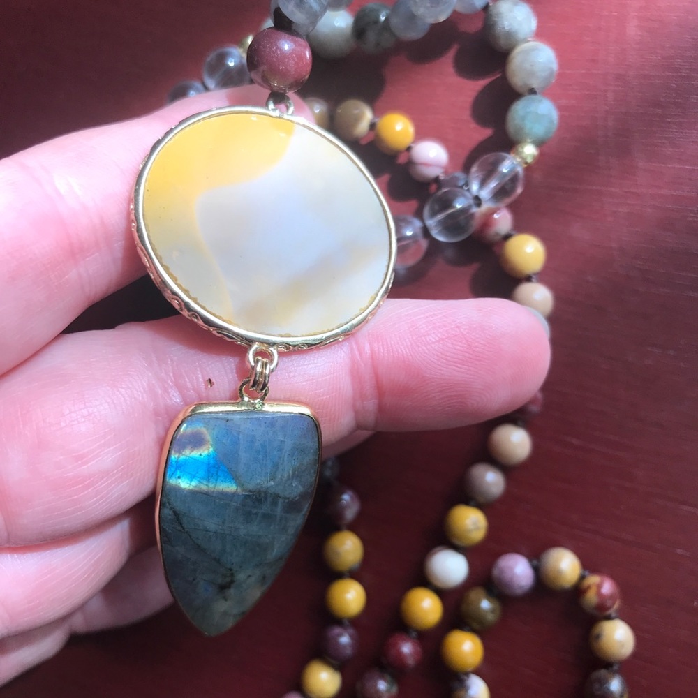 8mm Mala with Labradorite, smoky quarts, Mookaite - Picture 7 of 12